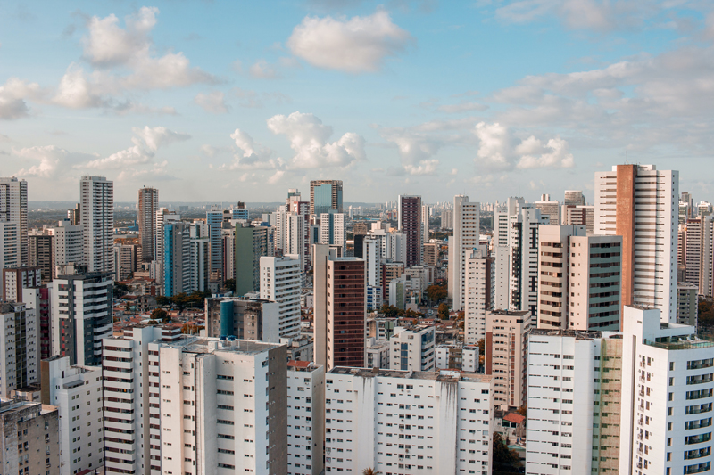 新基建風(fēng)口下，智慧城市建設(shè)如何乘風(fēng)破浪？